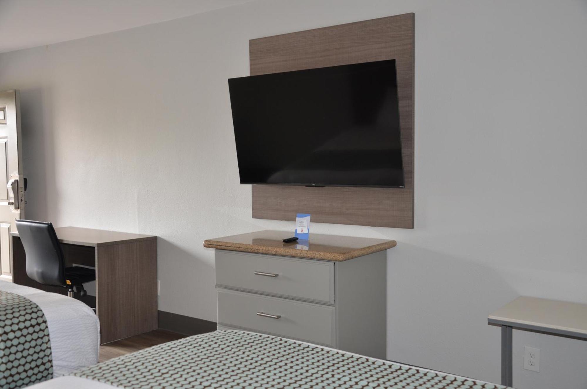 Baymont Suites Covington Exteriör bild